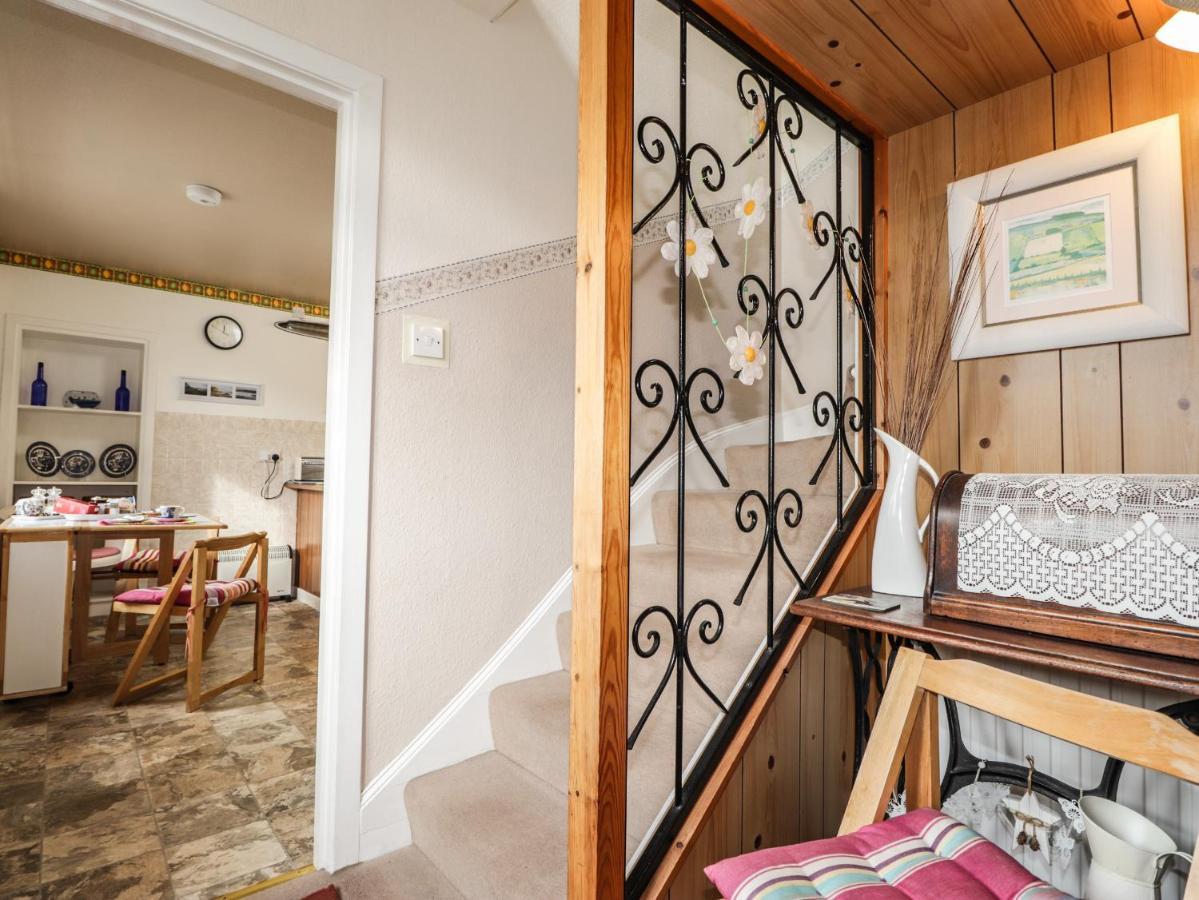 Granny'S Cottage Dunbeath 外观 照片